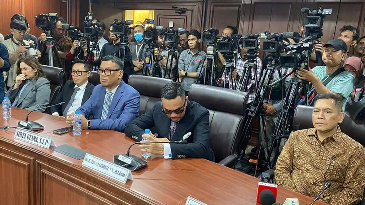 Buntut Ucapan 'Tolol', Ahmad Sahroni Dihukum Nonaktif 6 Bulan oleh MKD DPR