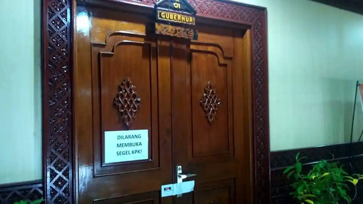 KPK Segel Ruang Kerja Gubernur Aceh