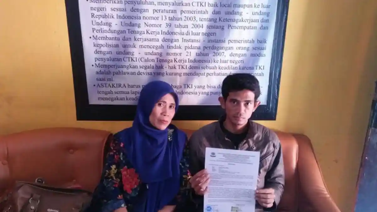 Ganjar Sedih Ibunya Tetap Dipekerjakan di Arab Saudi Meski Sedang Sakit