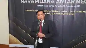 Yusril-Ihza-Mahendra-sola-napi-terorisme.jpg