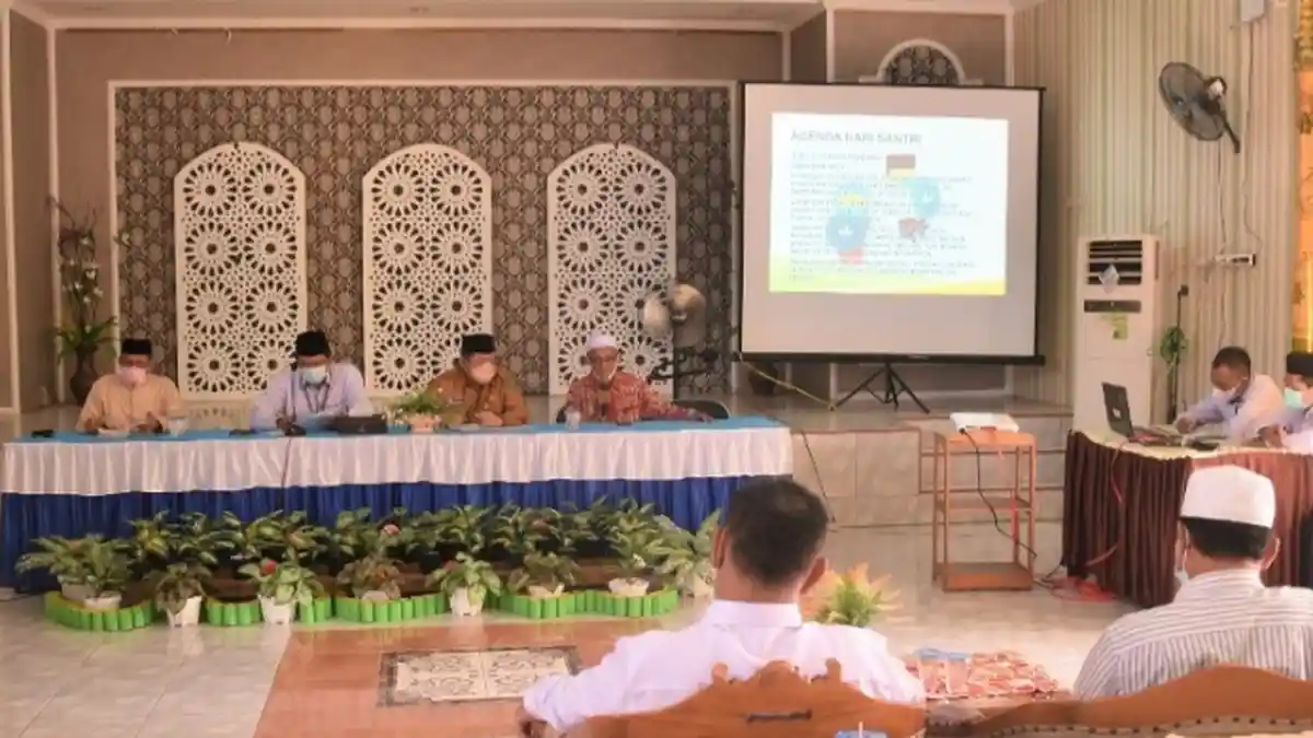 Ada Penampilan Pidato Tiga Bahasa Saat Peringatan Hari Santri di Kabupaten Kapuas