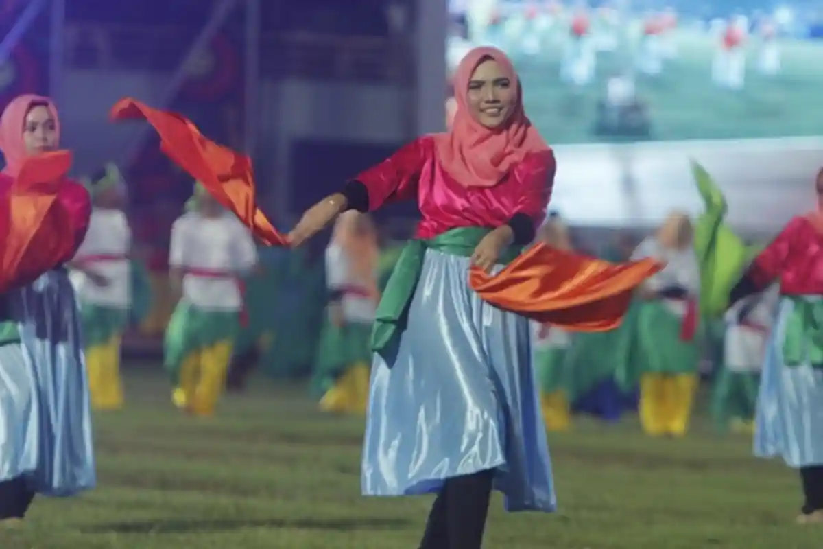 Tarian Jepen Membuka Festival Olahraga Rekreasi Nasional di Stadion Madya Sempaja Samarinda - tarian-jepen-2-16112019.jpg