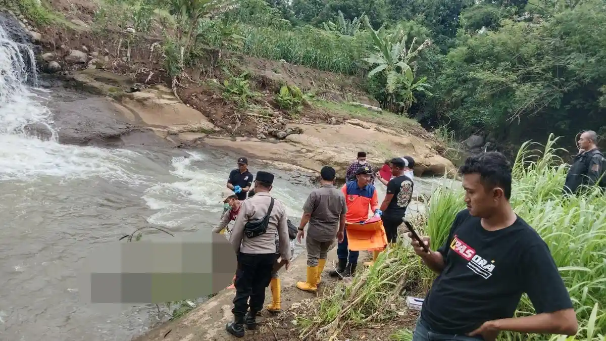 Inilah Identitas Mayat di Sungai Pati, Korban Ternyata Warga Semirejo