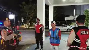 PATROLI-Anggota-Polres-Metro-melakukan-patroli-malam.jpg