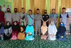 pasangan-calon-pengantin-foto-bersama-di-kua-basarang-kapuas-kalteng.jpg