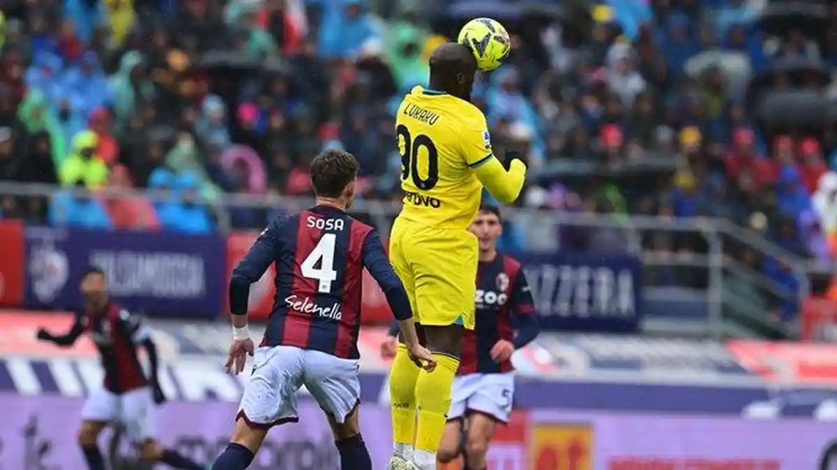 HASIL Liga Italia - Inter Milan Kalah dari Bologna, Napoli Makin Berjaya di Puncak Klasemen