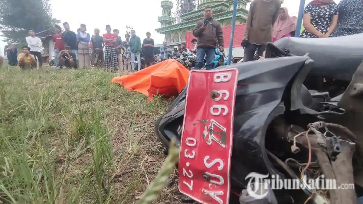 Kronologi Pengendara Motor Plat Merah di Probolinggo Tertabrak Kereta, Sempat Diteriaki Rekan Kerja