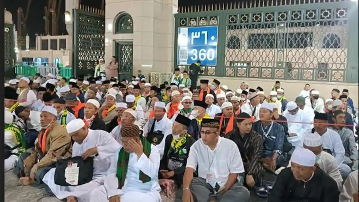 Mulai Pagi Hari Ini 3.400 JCH dari 8 Kloter Diberangkatkan dari Madinah Menuju Makkah