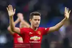 gelandang-asal-spanyol-ander-herrera-saat-masih-mengenakan-seragam-manchester-united-562020.jpg