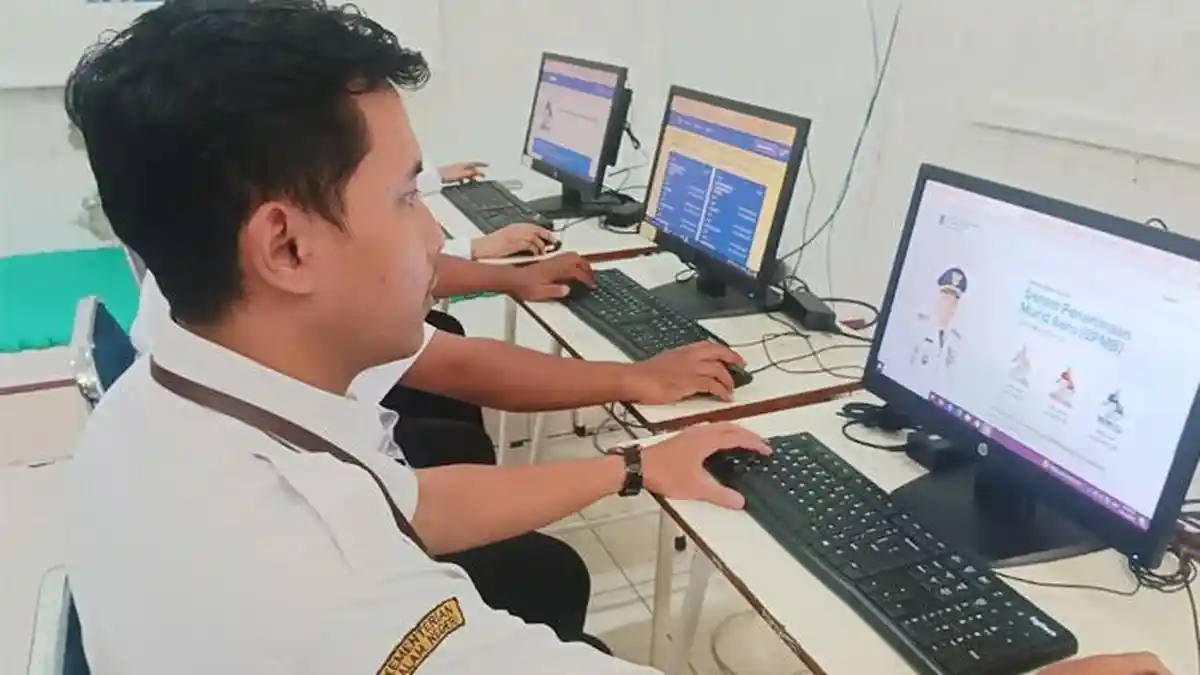 Besok 30.492 Siswa Surabaya Mendaftar SPMB Jenjang SMP Secara Daring, Bisa Langsung Pilih 2 Jalur