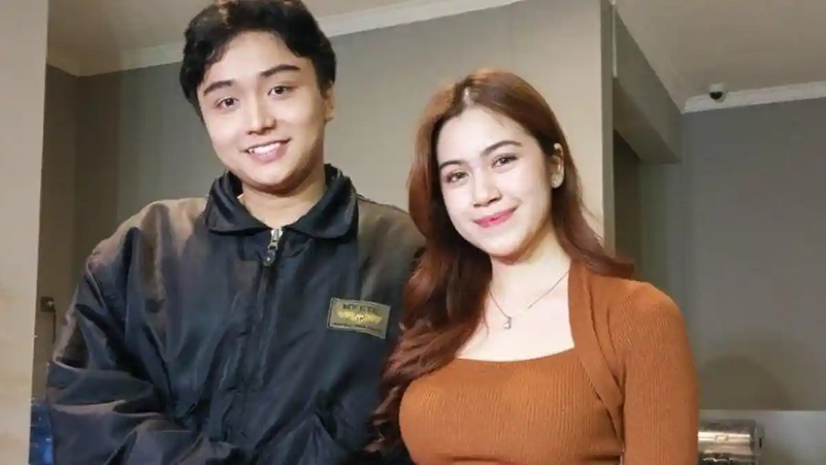 Putus dan Ngaku Ingin Sendiri Dulu, Rinoa Aurora Senduk Dirangkul Leon Dozan setelah Berbaikan