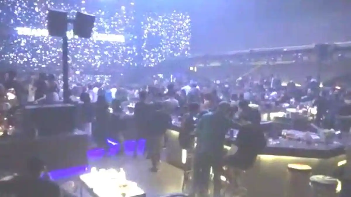 Polda Metro Jaya & Satpol PP Gerebek Holywings karena Langgar Jam Operasional