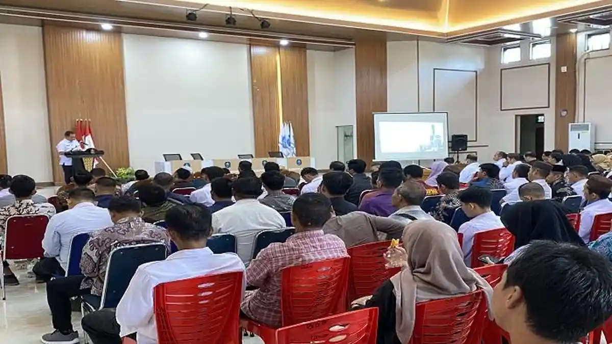 Perangkat Desa Dapat Ilmu Literasi Keuangan