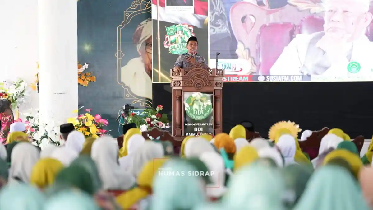 Dulu Belajar di DDI Kaballangang, Bupati Sidrap Syahar Pulang Sowan ke Kiai - Tribun-timur.com