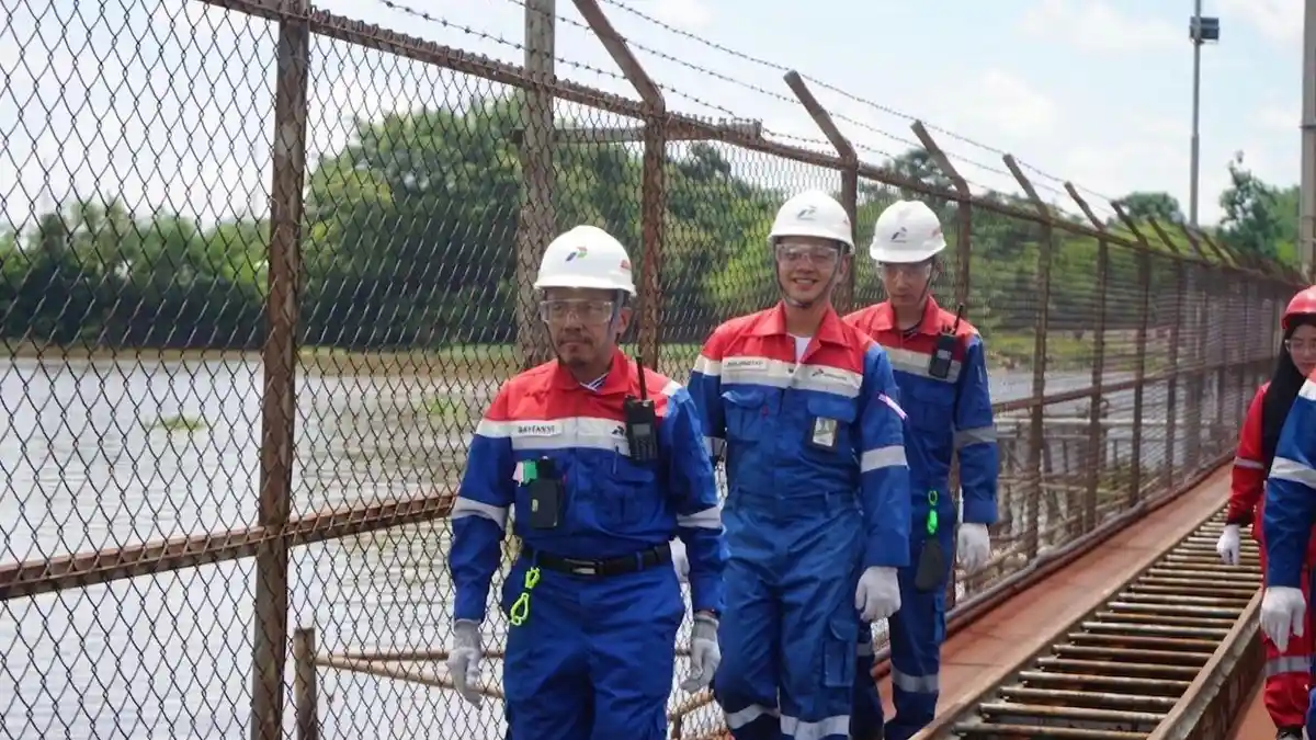 Pertamina Patra Niaga Kilang Plaju Perkuat Deteksi Dini Risiko Lewat Safety Walk & Talk