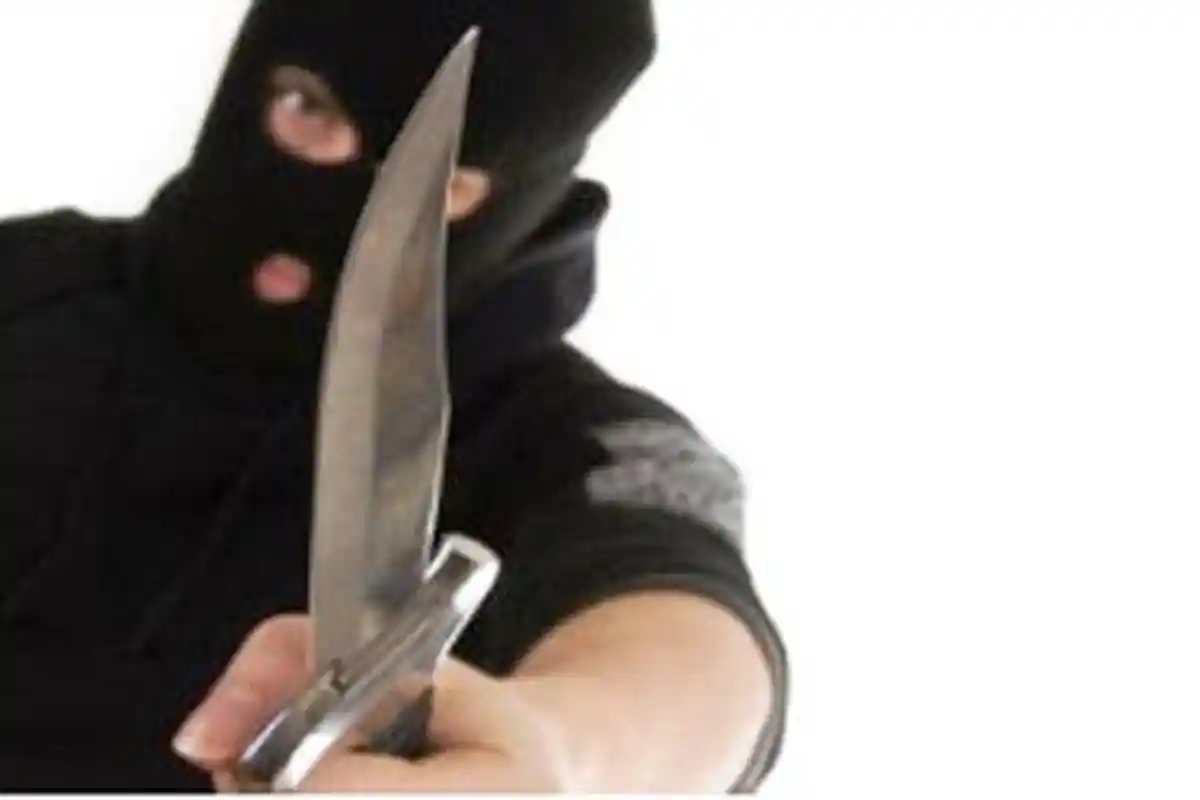 Tak Senang Diceburkan ke Laut, ABK ini Langsung Tikam Perut Herman hingga Usus Terburai