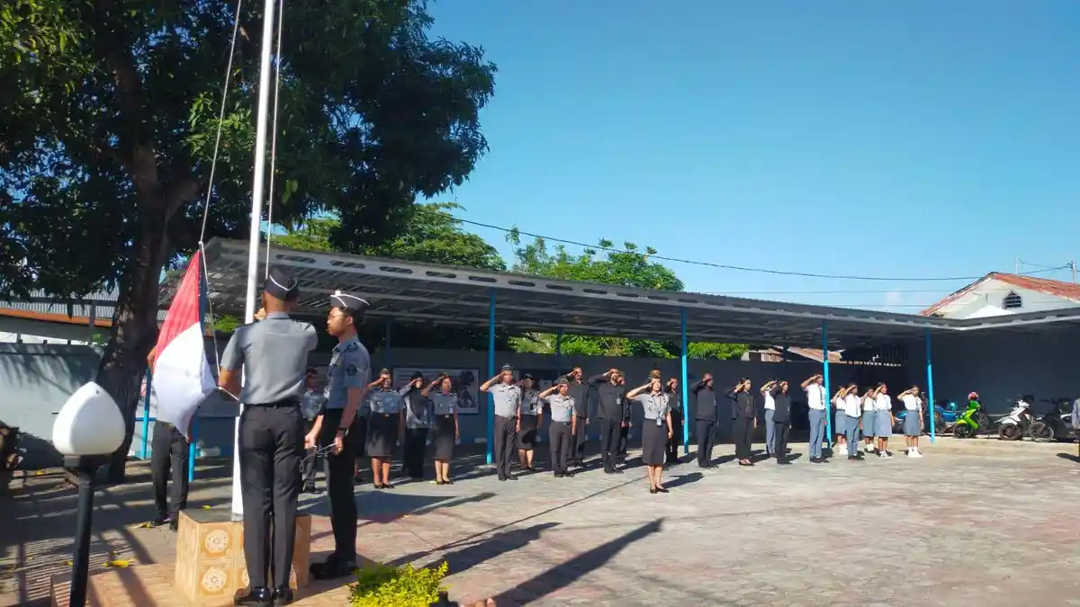 Kantor Imigrasi Maumere Gelar Upacara Peringatan HUT ke- 78 Kemenkumham RI