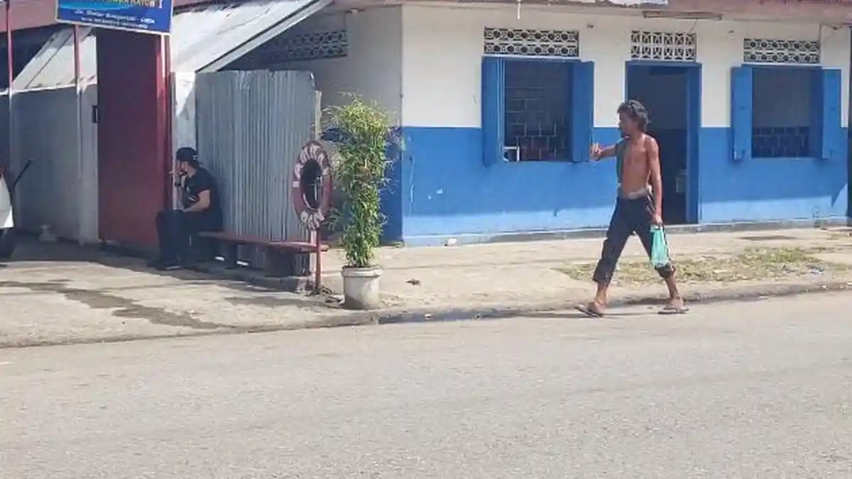 Dinsos dan Dinkes Putus Hubungan, Orang Gila di Ambon Meningkat