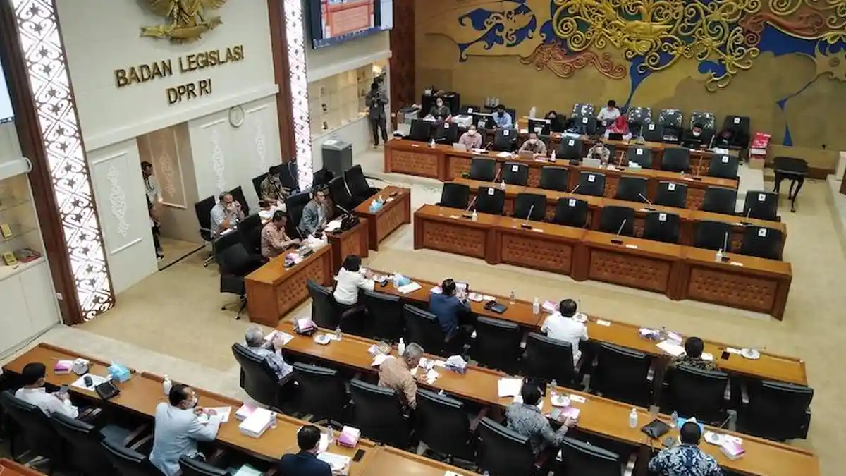 Baleg Akan Panggil Komisi V DPR Terkait Pembahasan RUU LLAJ