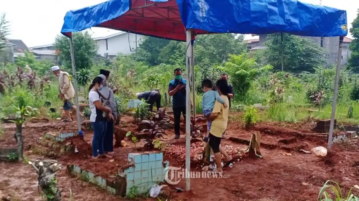 Gala Sky Ternyata Belum ke Makam Orangtuanya, Keluarga Ungkap Alasan: Masih Panggil Papi Mami