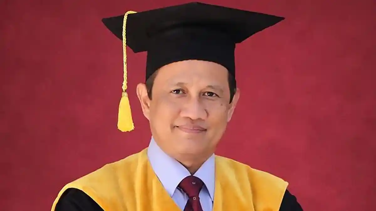 Profesor yang Tidak Pernah Bercita-cita Jadi Prof