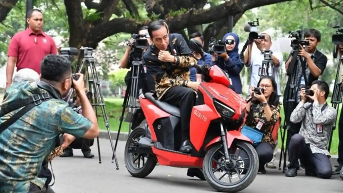 Pemerintah Larang Motor Bensin 2040, Indonesia Targetkan Bebas Emisi Karbo 2060