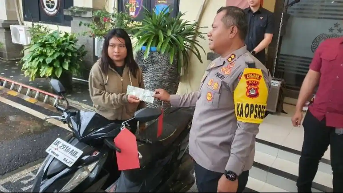 KENEKATAN Vikie Berakhir di Polres Badung, Menangis Ratapi Kelakuannya pada Tetangga Kos-kosan