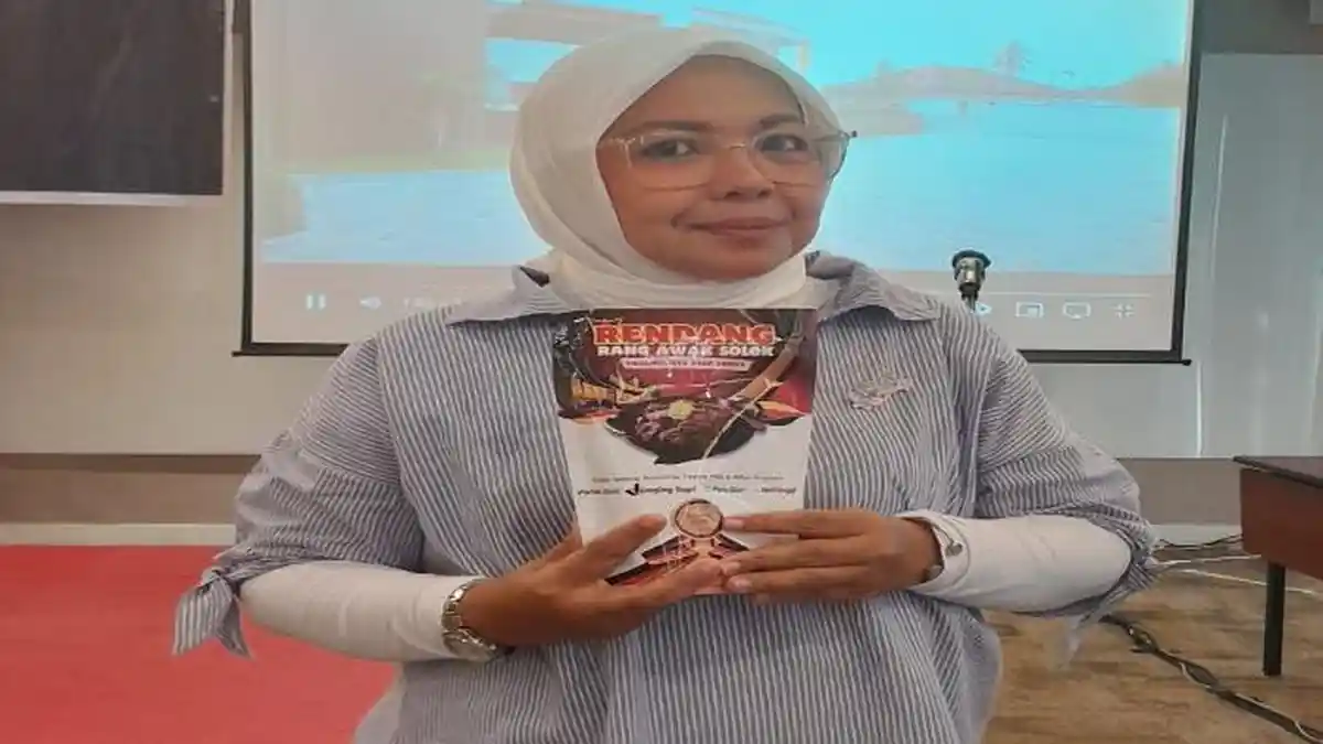 Momen Hari Kebangkitan Nasional, Lisa Siap Bangkitkan Rendang Rang Awak ...