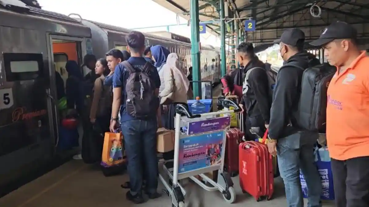 Open Trip Rail Tour Madiun Naik Kereta Api : Ini Rute, Harga Tiket dan Cara Daftarnya