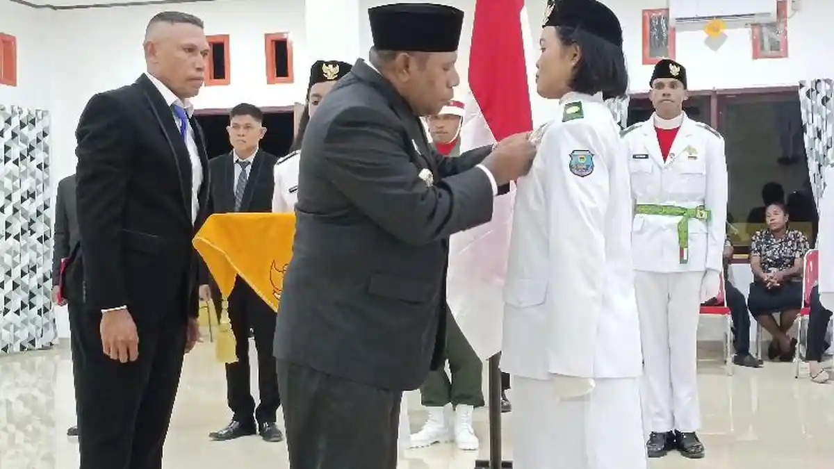Paskibraka Mansel Papua Barat Dikukuhkan, Ini Pesan Markus Waran