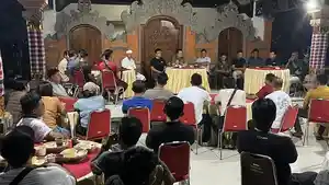 Bupati-Jembrana-I-Made-Kembang-Hartawan-saat-mengajak-seluruh-elemen-masyarakat-untuk.jpg