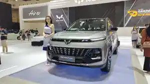 wuling-almaz-hybrid.jpg