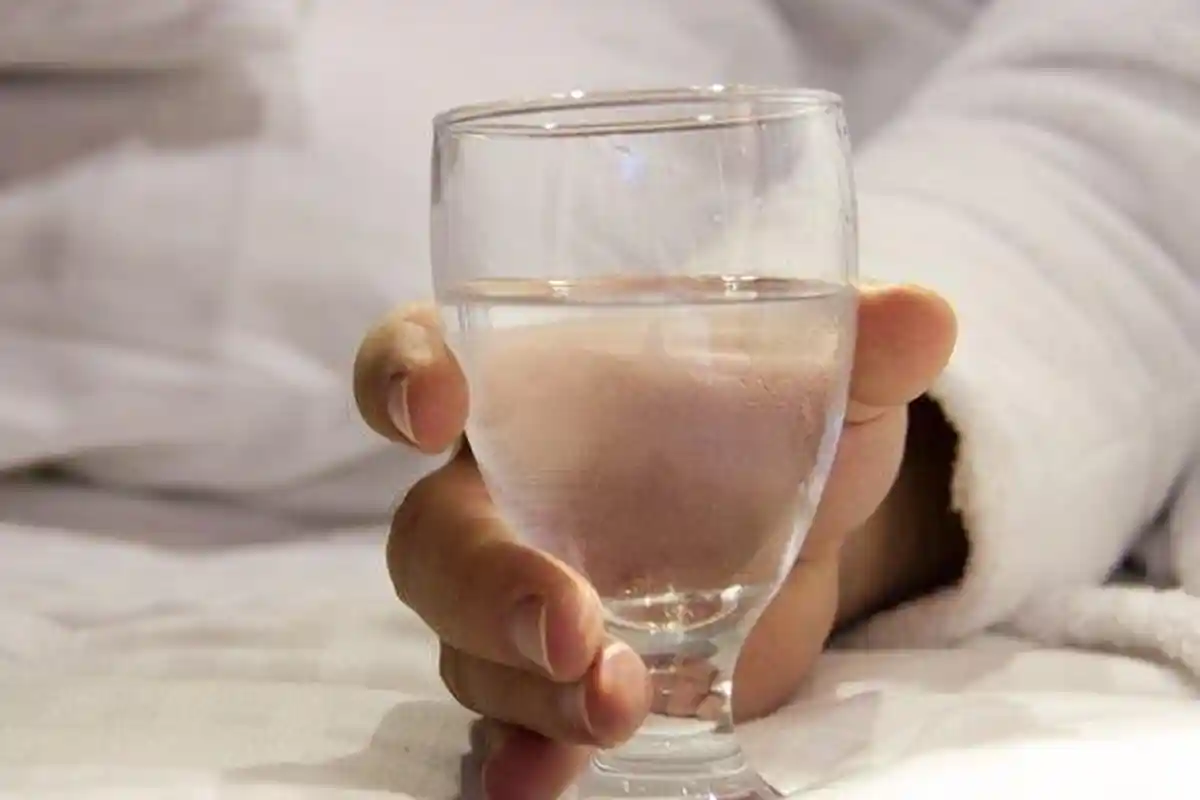 Minum Air Hangat di Pagi Hari, Rasakan Manfaatkan Kesehatan Ini di Tubuh