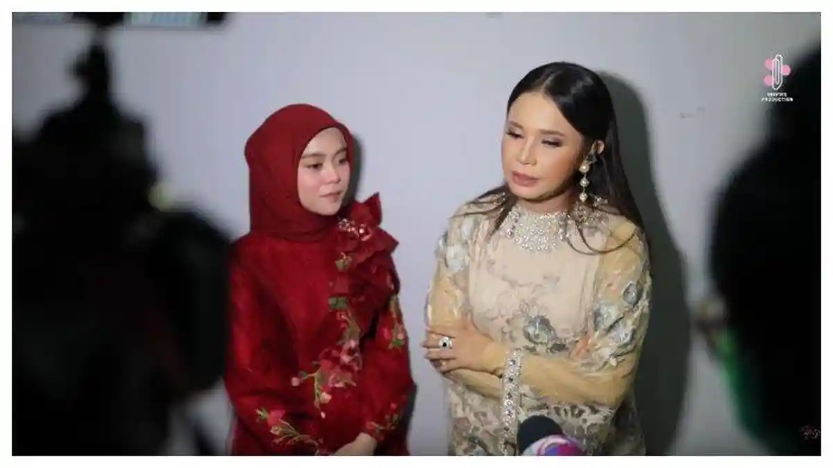 Giliran Penyanyi Rossa Bongkar 'Rahasia' Kelahiran Anak Pertama Lesty dan Rizky Billar: Diselamatkan