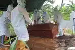 pasien-positif-covid-19-yang-meninggal-dunia-dikuburkan-di-pemakaman-di-pamekasan.jpg
