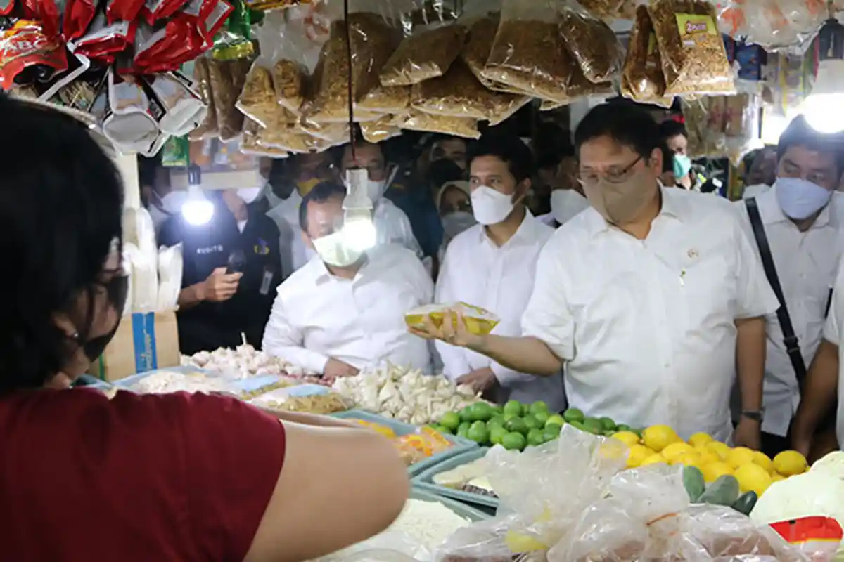 Harga Minyak Goreng Turun, Nusron Wahid: Menko Airlangga Sangat Paham Jeritan Rakyat