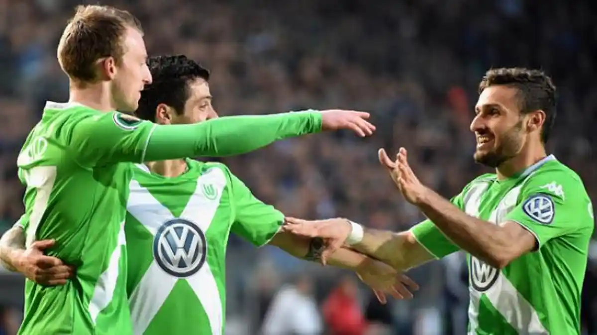 Gol Cepat Daniel Caligiuri ke Gawang Dortmund, Wolfsburg Aman Posisi 2