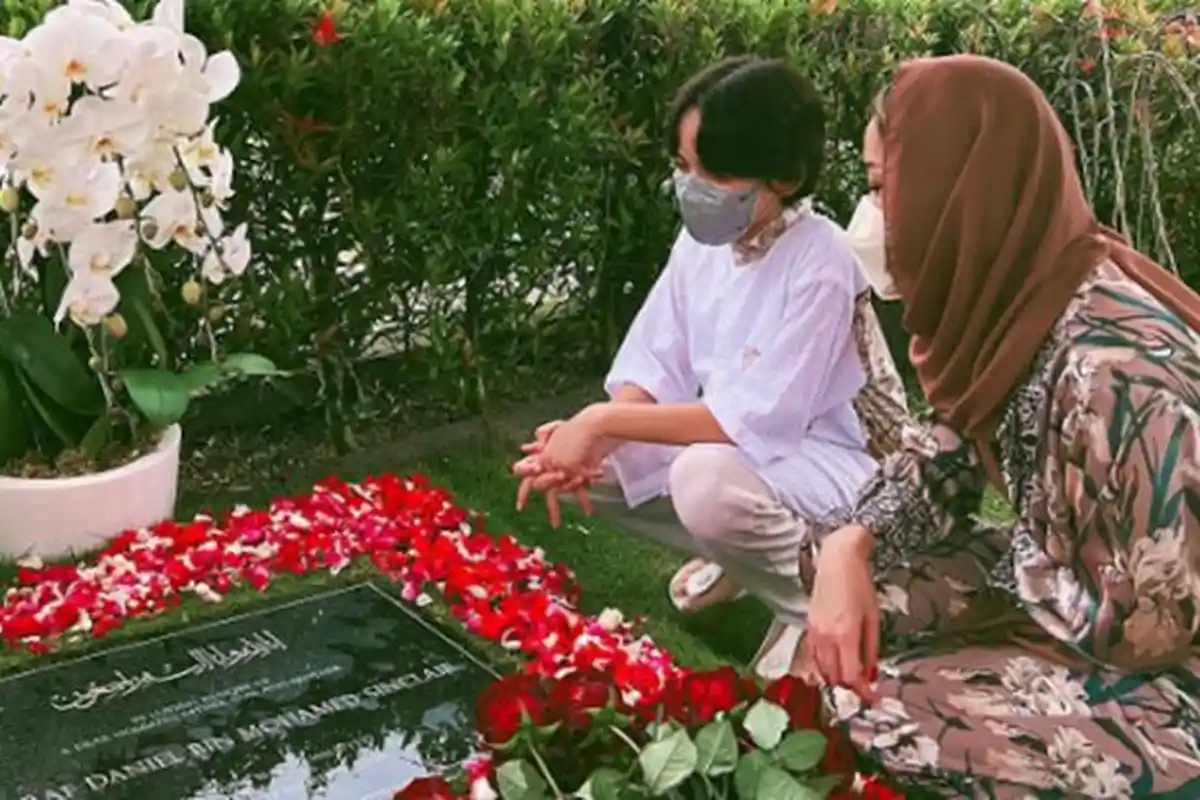 8 Bulan Air Mata BCL Tak Berhenti Menetes Mengenang Kepergian Ashraf Sinclair