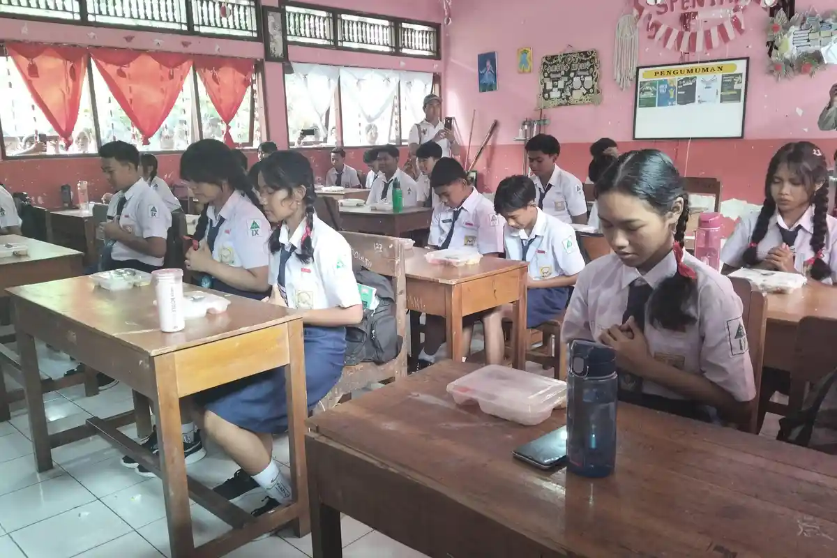 Makan Bergizi Gratis di Klungkung Sasar 968 Siswa, Ada Siswa Tidak Makan Nasi