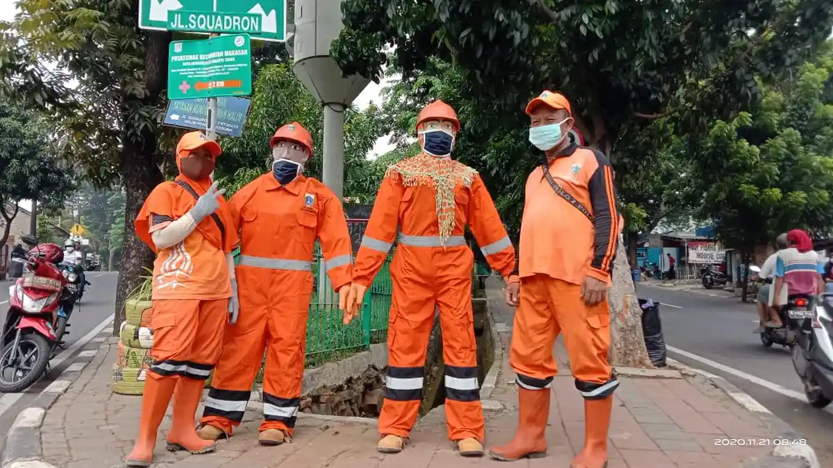 Maskot Kebersihan di Halim Jadi Tempat Baru Warga Swafoto