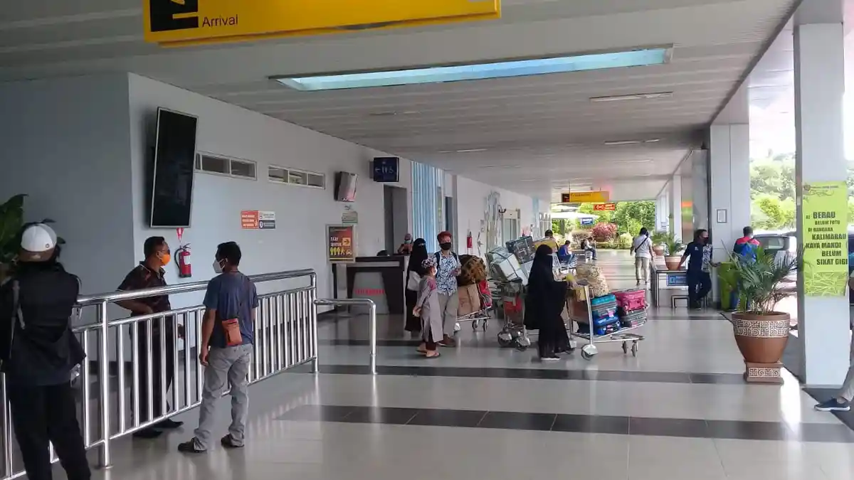 15 April Resmi Dibuka, Aktivitas di Bandara Kalimarau Berau Nampak Ramai