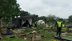 Polisi-bakal-melakukan-ekshumasi-atau-penggalian-makam-jenazah-anak-Tamara-Tyasmara-1.jpg
