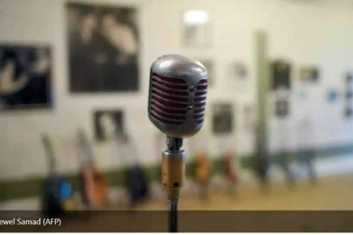 Lirik dan Kunci Gitar Lagu Kisah Sempurna - Mahalini: Dia yang Pertama Membuatku Cinta