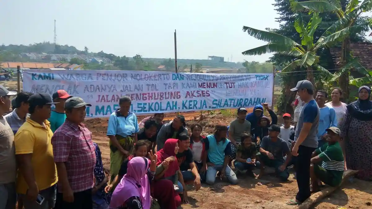 Warga Terdampak Tol Semarang - Batang Demo, Tuntut Akses Jalan Baru