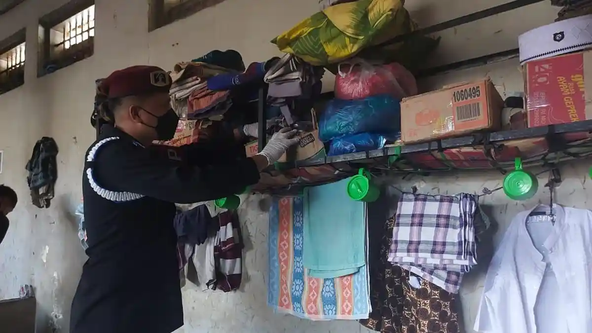 Lapas Pematangsiantar Gelar Razia Rutin, Pastikan Blok Hunian Aman dan Bebas Narkoba