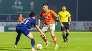 Debut-Tyronne-di-Ratchaburi-FC-seusai-Dipinjamkan-Persib.jpg