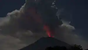 gunung-agung-erupsi-januari-2019.jpg