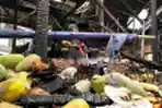 Pascakebakaran Jongko Buah di Pasar Induk Caringin Bandung