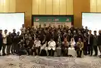 Foto-bersama-usai-kegiatan-Seminar-Internasional-yang-digelar-di-Arya-Duta-Hotel-Medan-Sabtu-411.jpg