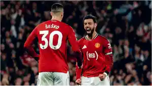 mu-selebrasi-selesia-bobol-gawang-bentofrd.jpg